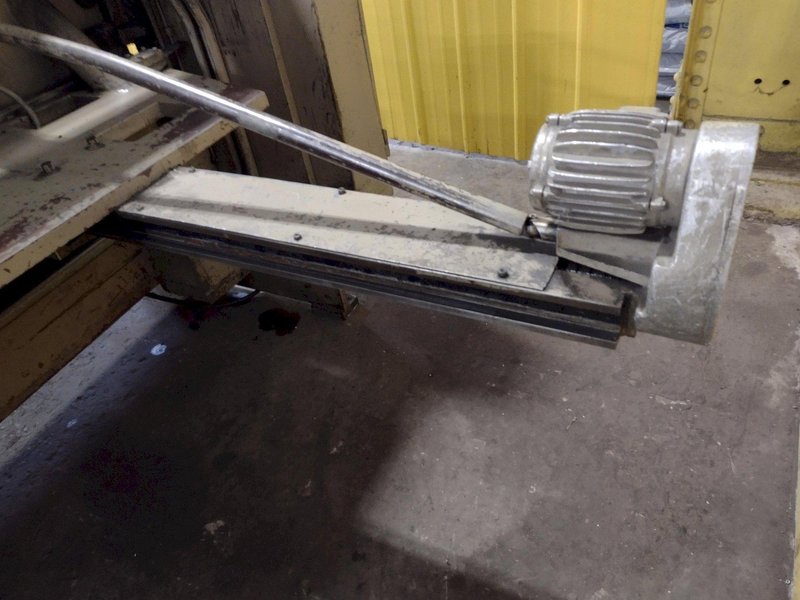 10' X 10 GA CHICAGO MODEL #UA10-135 HYDRAULIC SHEAR: STOCK #17508