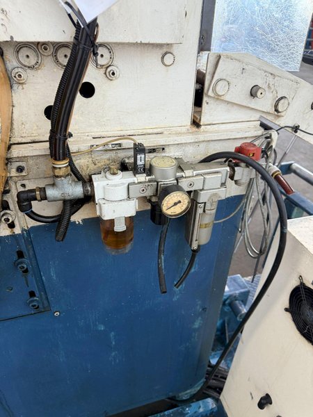 1,100 Lb. x 6" x .05" AIDA SERVO FEEDLINE W/ DUAL UNCOILER. STOCK # 0130225.
