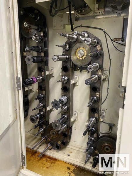 Kitamura MyCenter HX400iF CNC Horizontal Machining Center, 2004