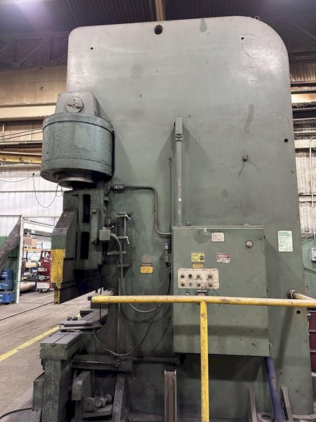 1,000 TON x 20' CINCINNATI HYDRAULIC PRESS BRAKE For Sale