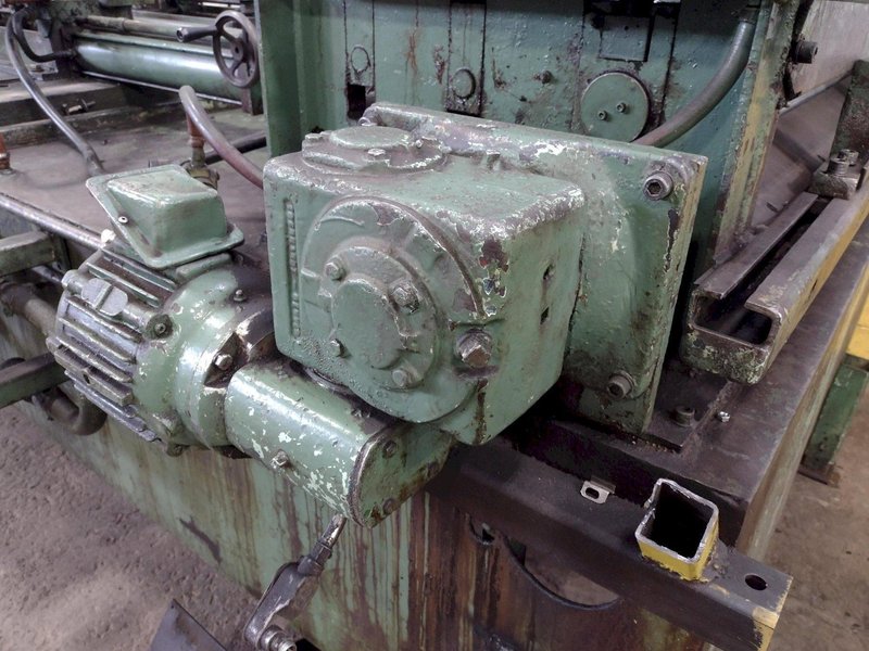 54" X 10 GAUGE DALLAS AIR FEED WITH EDWARDS SHEAR CUT TO LENGTH LINE: STOCK 15968