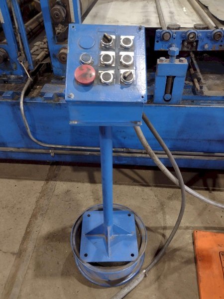 17 STAND X 4" X 48" B&amp;K MODEL #2B-35 RAFTED ROLLFORMER: STOCK #18127