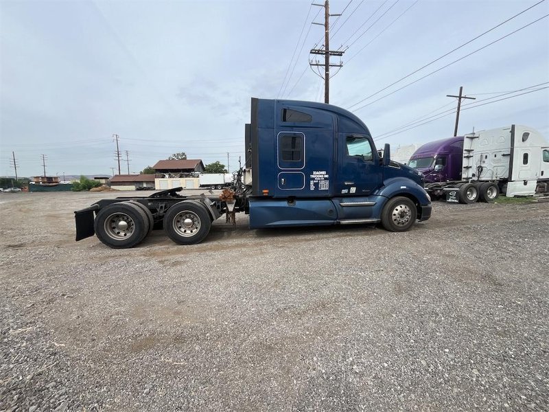 2020 Kenworth T680 1XKYD49X0LJ295151