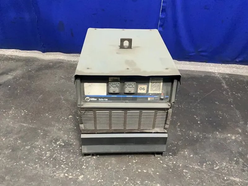 Miller 375 A Welder - Delta-fab