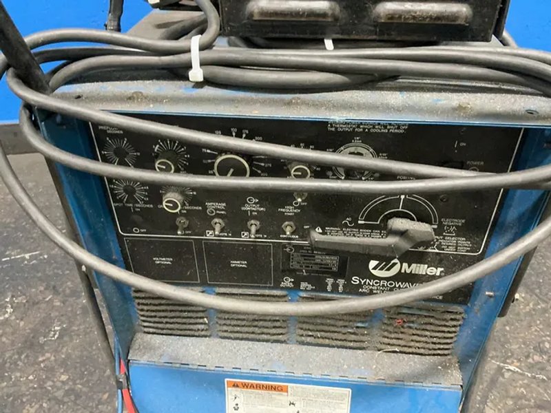 Miller 250 A Welder - Syncrowave 250