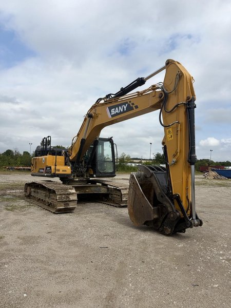 SANY 225C Crawler Excavator, 2021