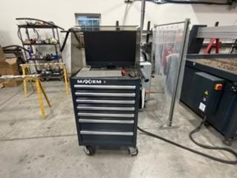 5′ x 10′ Omax Maxiem 1530 Water Jet, 2023 – 50,000 PSI