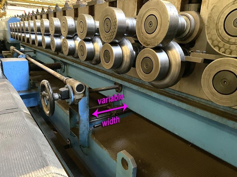 CBM - sandwich panel line / Manni &amp; Cannon