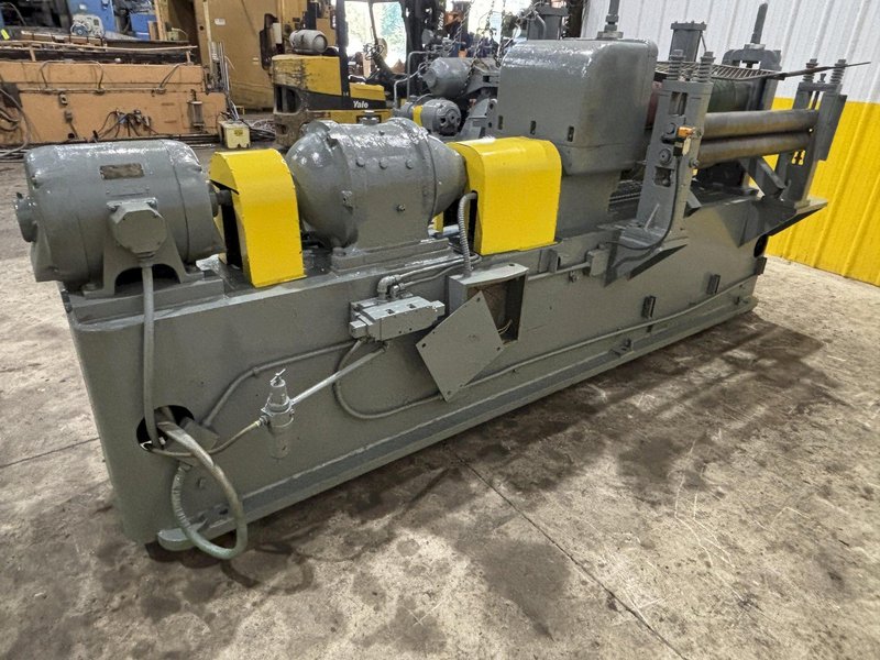 36”  YODER MODEL #M3 POWERED SLITTING HEAD w/ POWERED FEED &amp; HOLD DOWN ROLLS : STOCK #22953