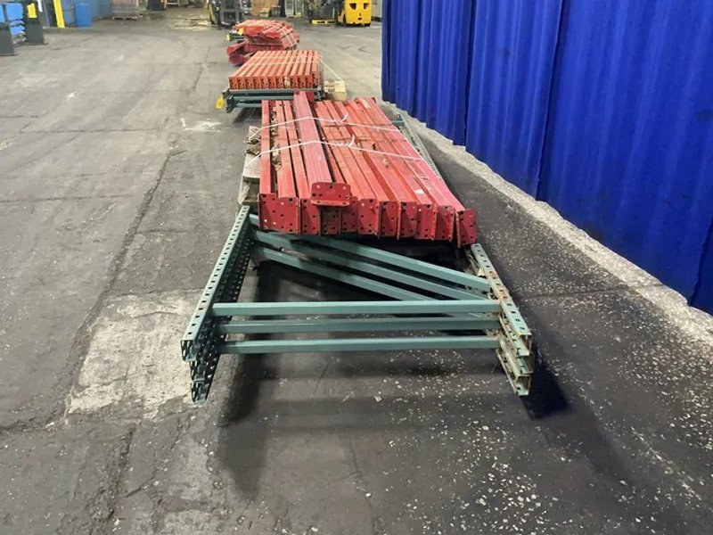 42” X 144” Pallet Racking - Teardrop