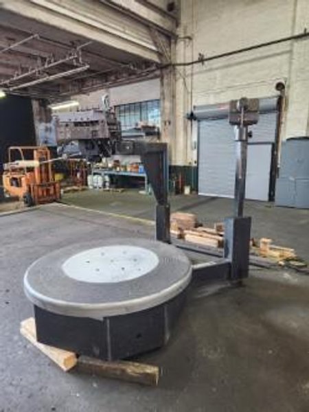 5000 Lb. RAPID AIR No. PMD 40 PALLET UNCOILER WITH STRAIGHTENER