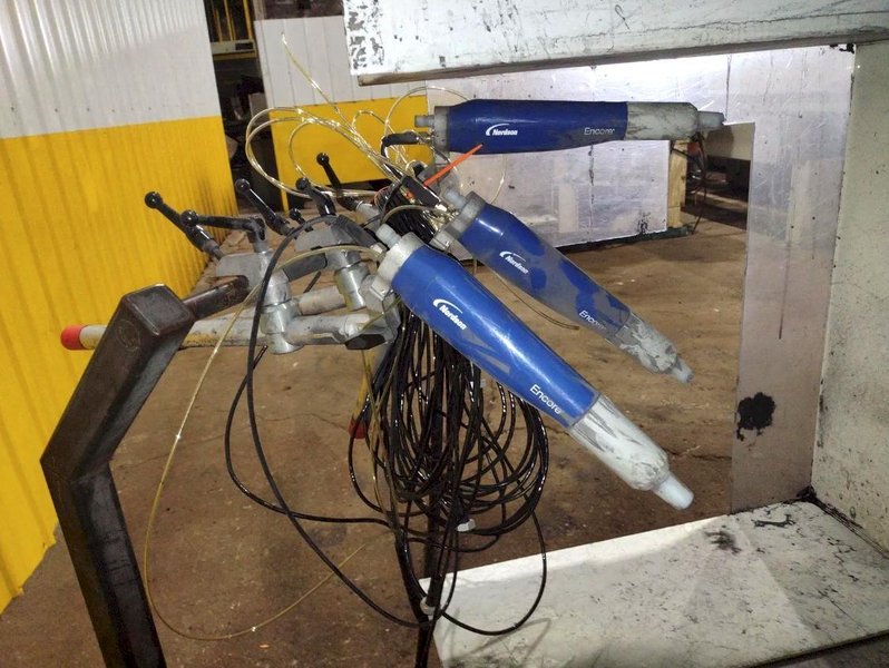 NORDSON POWDER COAT PAINT SYSTEM WITH FEEDER &amp; I-CONTROL. STOCK # 0985326