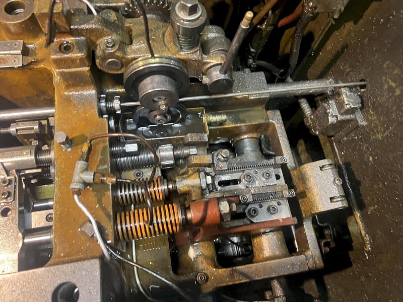 Nakashimada Model NP-40 Two Die Three Blow Cold Header