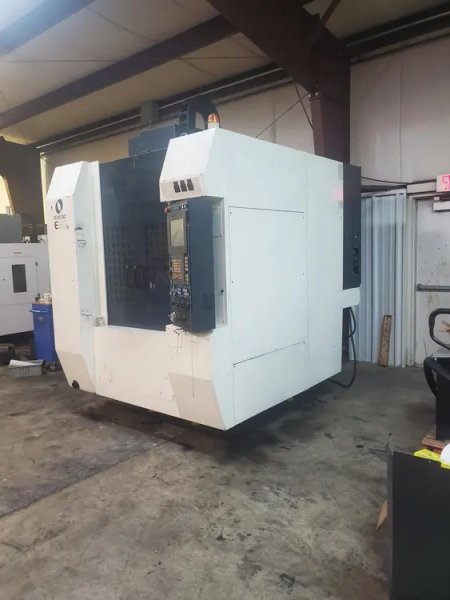 2005 MAKINO E33 VERTICAL MACHINING CENTER