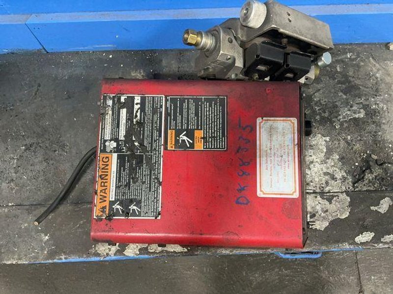Lincoln Electric Wire Feeder - Power Feed 10m