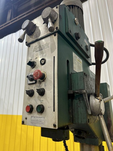 27" GRIZZLY MODEL #G0756 HEAVY DUTY DRILLING &amp; TAPPING SINGLE SPINDLE DRILL:: STOCK 16885