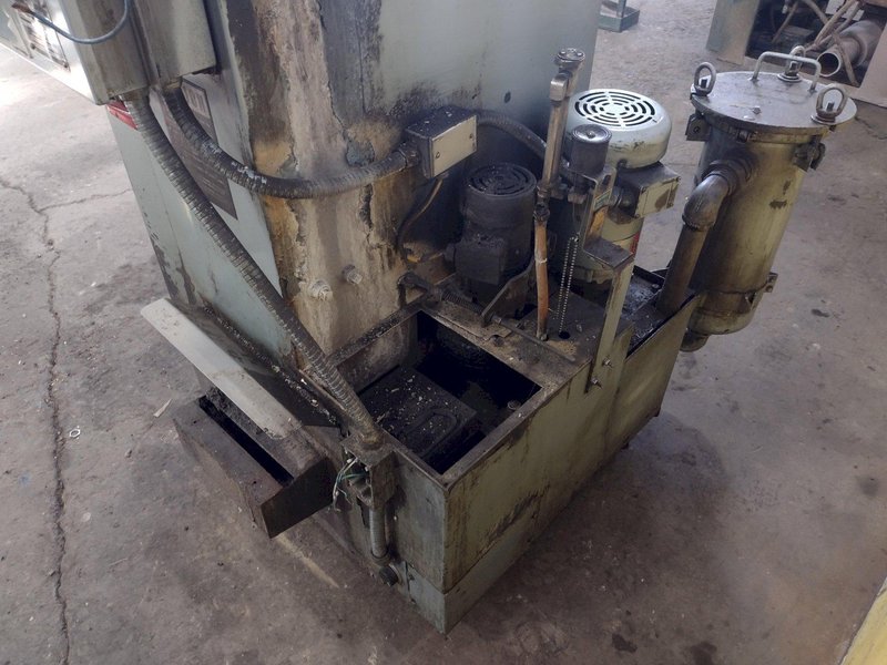 27" X 36" BETTER ENGINEERING MODEL #200ZX PARTS WASHER: STOCK #16191