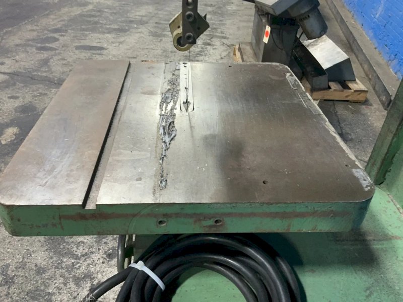 Powermatic 19.5” Vertical Band Saw - 87