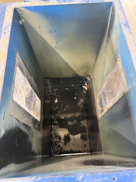 30" X 48" X 72" AMERICAN PAC40297T20 AUTO-TIE BALER SYSTEM. STOCK # 0671025