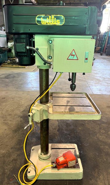 20" Willis Single Spindle Drill 20VS, V-Speed 150-2000 RPM, Floor, 2 HP