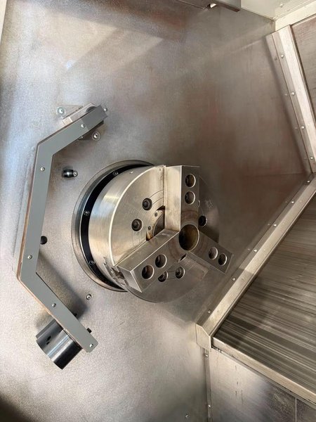 Haas SL-40 CNC Turning Center – 15″ Chuck, Tailstock Lathe