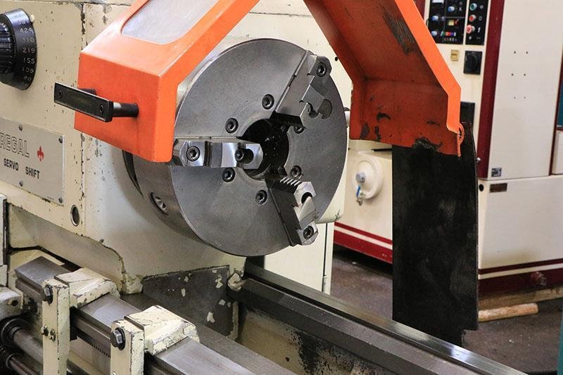 19" x 150" LEBLOND MAKINO Servo-Shift Engine Lathe, Model 19" REGAL