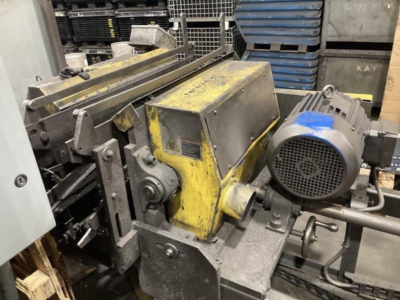 10789Rb Used Burrmaster Model 8-40