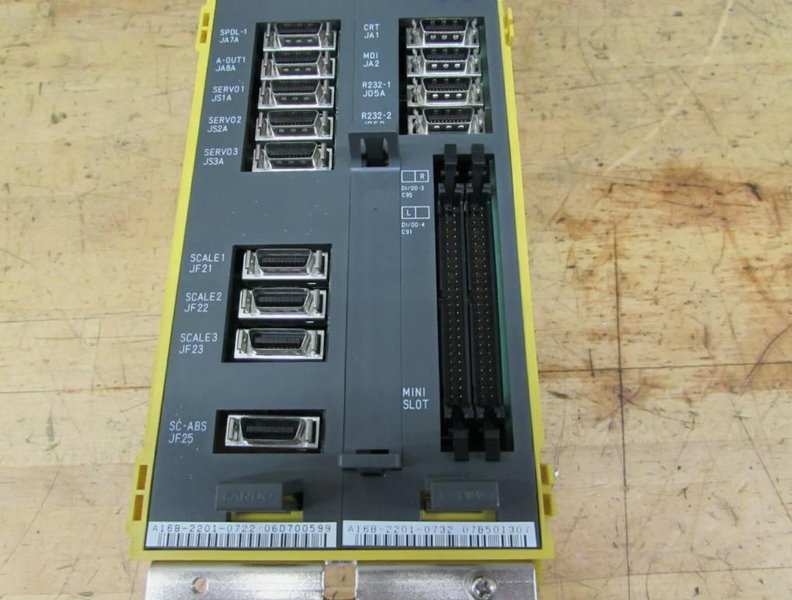 Used Fanuc A16B-2201-0722 / 0732 IO Unit