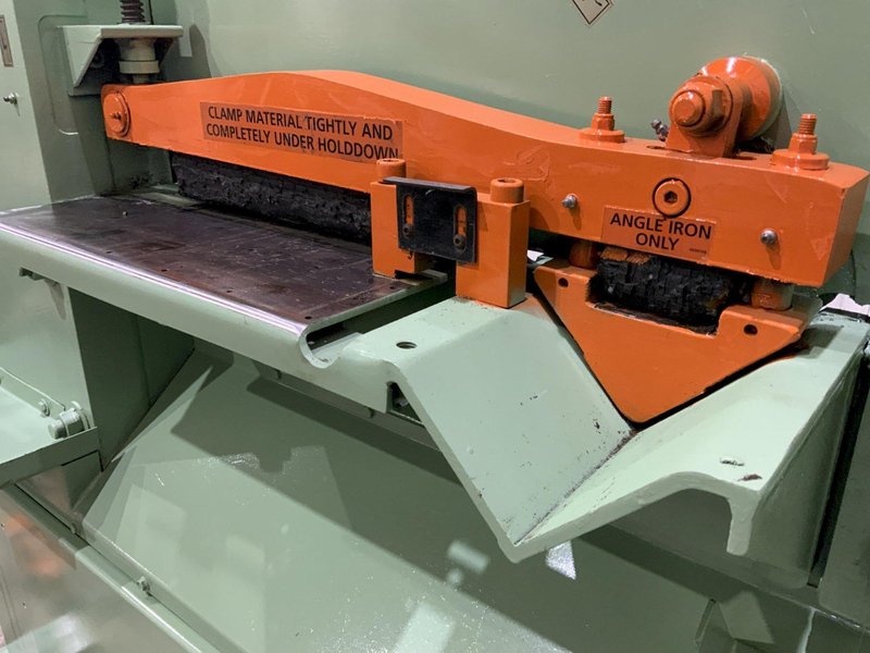 88 TON PIRANHA MODEL #PII-88 HYDRAULIC IRONWORKER: STOCK #80686
