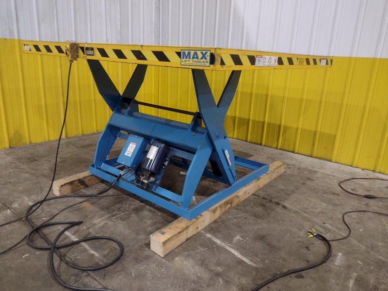 4,000 LBS X 72" X 72" LIFT PRODUCTS MODEL #LPT4W-040-36 HYDRAULIC SCISSOR LIFT TABLE: YOBRO #24987