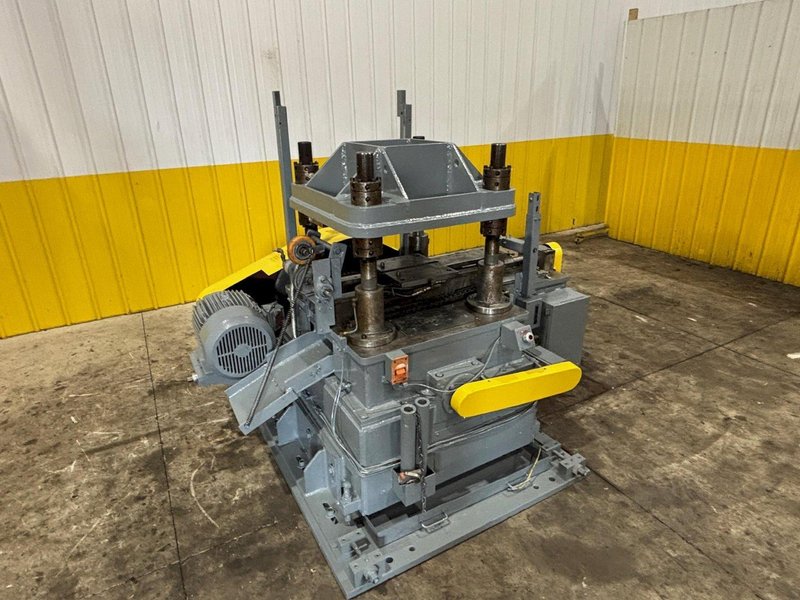 4-POST CUTOFF PRESS AND SERVO DIE ACCELERATOR. STOCK # 0991225