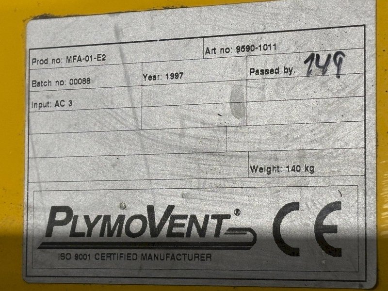 5 HP X 8 CARTRIDGE PLYMOVENT MODEL #MFA-01-E2 DUST COLLECTOR: STOCK #22305
