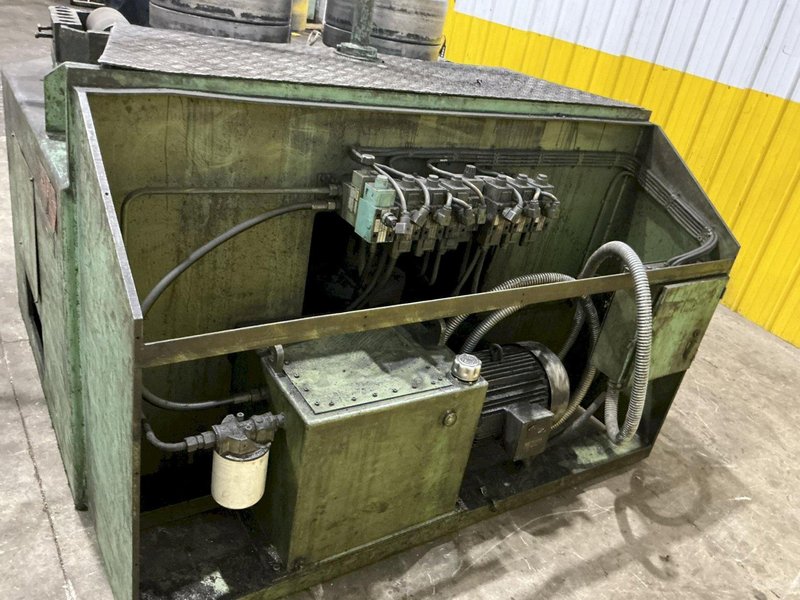 6" x 6" x 1/2" ROUNDO MODEL R-6-S HYDRAULIC ANGLE BENDING ROLL, WITH EXTRA TOOLING: YOBRO #26375