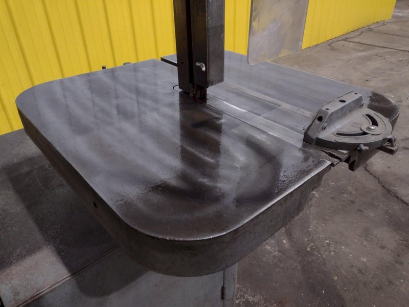 18" GROB MODEL #NS18 VERTICAL BAND SAW: STOCK #19796