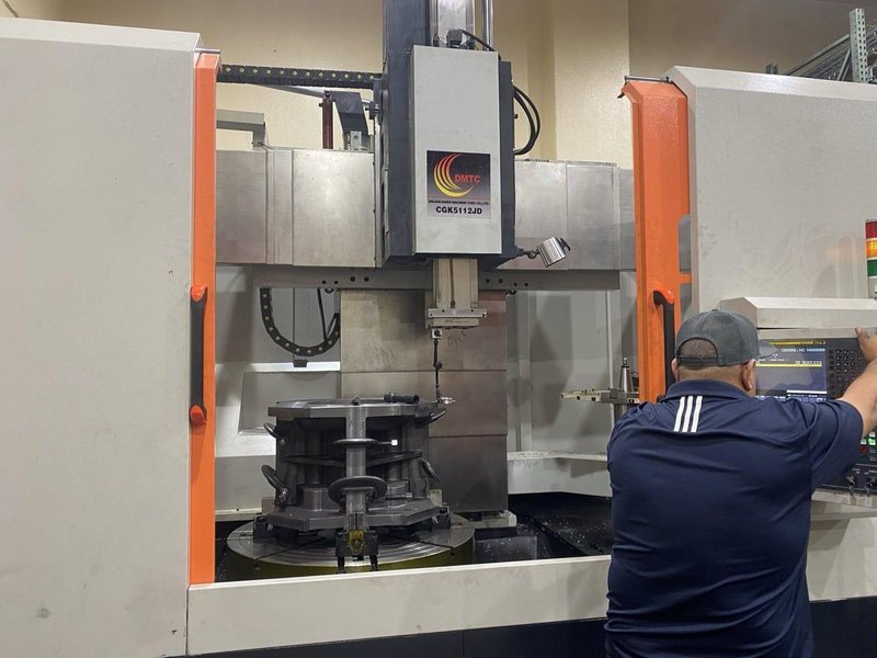 DMTC CGK5112JD CNC VTL, 2020 – Fanuc Control, Low Hours
