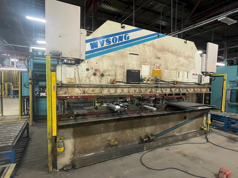 175 TON X 14' WYSONG HYDRAULIC PRESS BRAKE: STOCK #76645