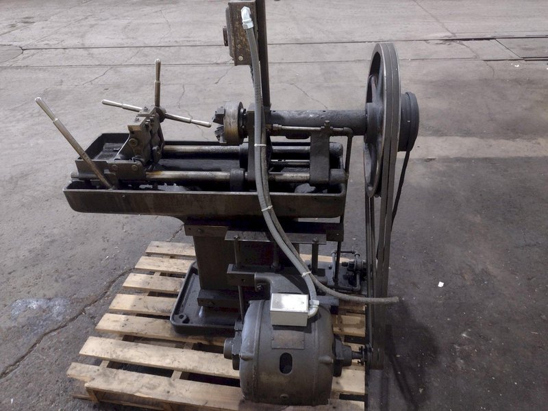 1-1/4"  LANDIS PIPE END CHAMFER MACHINE: STOCK #19101