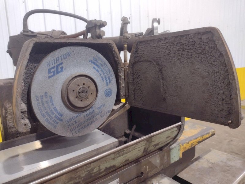 10" x 30" DOALL MODEL #D1030-14 HORIZONTAL HYDRAULIC SURFACE GRINDER: STOCK #19636