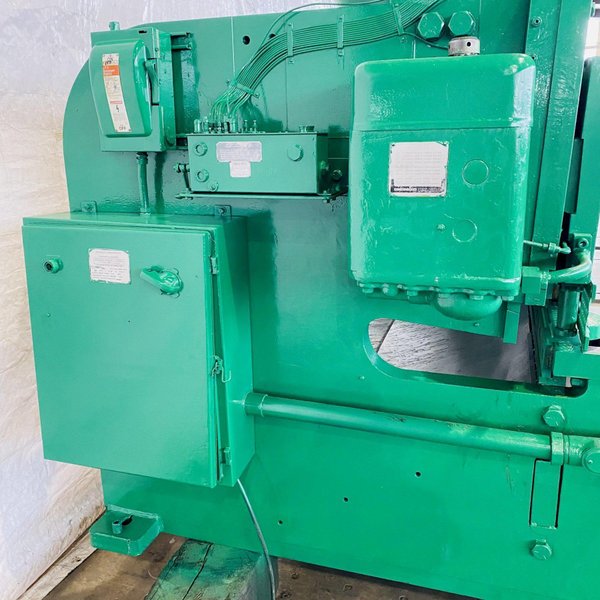 Cincinnati 2514 14' X 1/4" Mechanical Power Squaring Shear