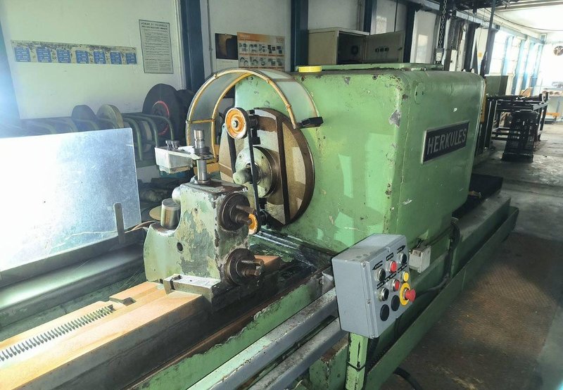 HERKULES SIEGEN WS-352 ROLL GRINDER