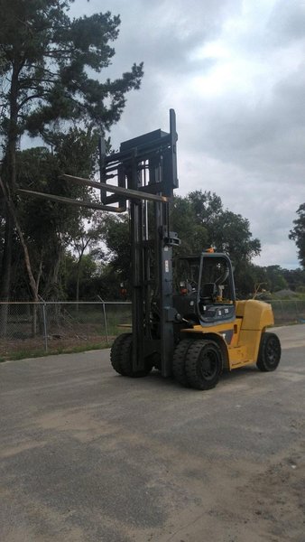 24,900 lb Caterpillar P26500 Diesel Forklift, 2007