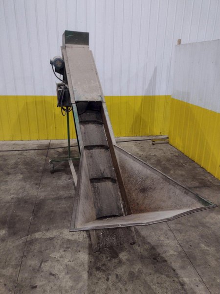 96" CP MFG MODEL #GC-100 "GLASSHOPPER" PORTABLE INCLINED CONVEYOR &amp; GLASS CRUSHER: YOBRO #24416