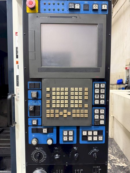 MAKINO E33 GRAPHITE VERTICAL MACHINING CENTER