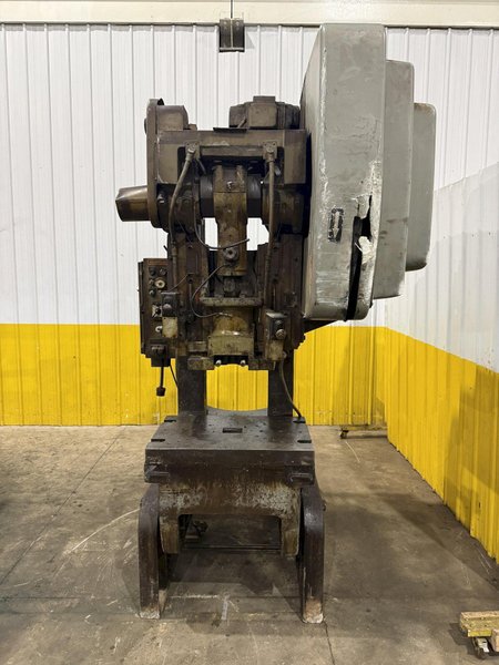 60 TON BLISS MODEL #C-60 OBI PUNCH PRESS 4" STROKE : YOBRO #26142