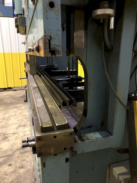 175 TON X12' NIAGARA HYDRAULIC PRESS BRAKE STOCK #3640