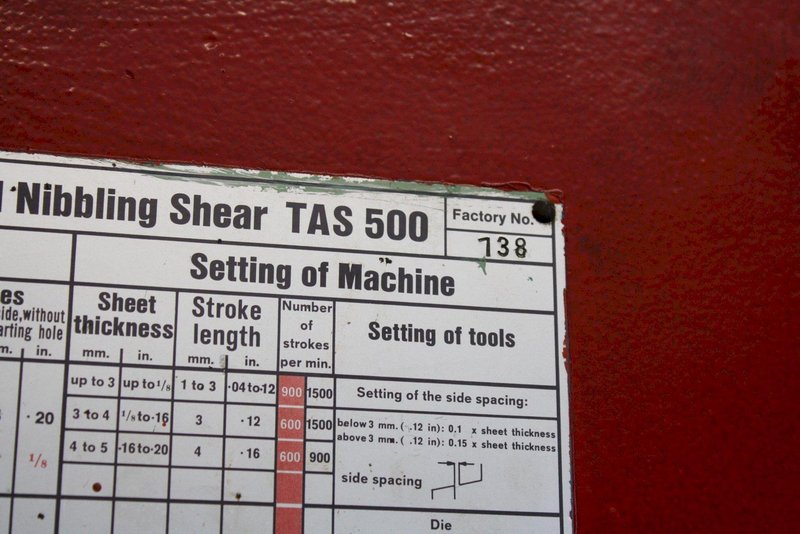 60" TRUMPF MODEL #TAS 500 NIBBLER: STOCK #66748