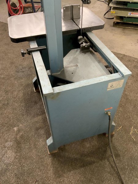 9" X 14-1/2" ROLL-IN SAW MODEL EF 1459 VERTICAL BANDSAW: STOCK #80922