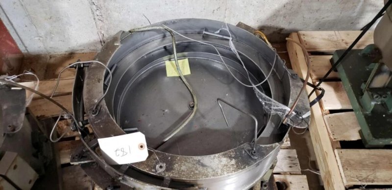 21" CW Feeder Bowl