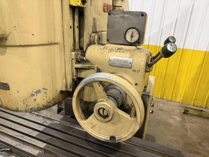 #3 CINCINNATI MODEL #310-14VDT VERTICAL MILL: YOBRO #25927