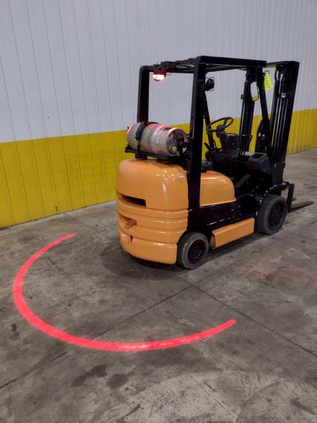 4,700 LBS TOYOTA MODEL #42-6FGCU25 LP GAS FORKLIFT: STOCK #23743